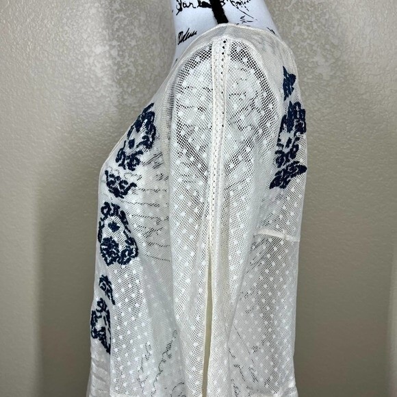 Free People cream top Jocelyn Boho Lace Embroidered Pleated Bell Sleeves size M - Picture 7 of 14